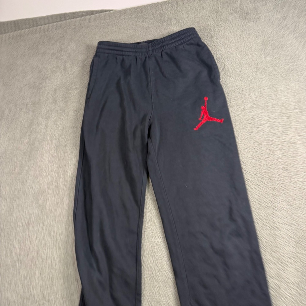 Jordan Boys XL Black Fleece Sweatpants Red Jumpman Logo Sportswear Joggers